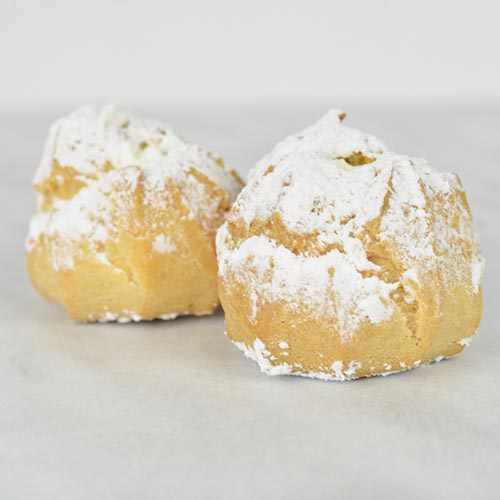 mini cream puffs