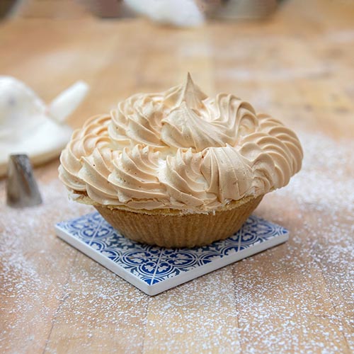 mini lemon meringue pie